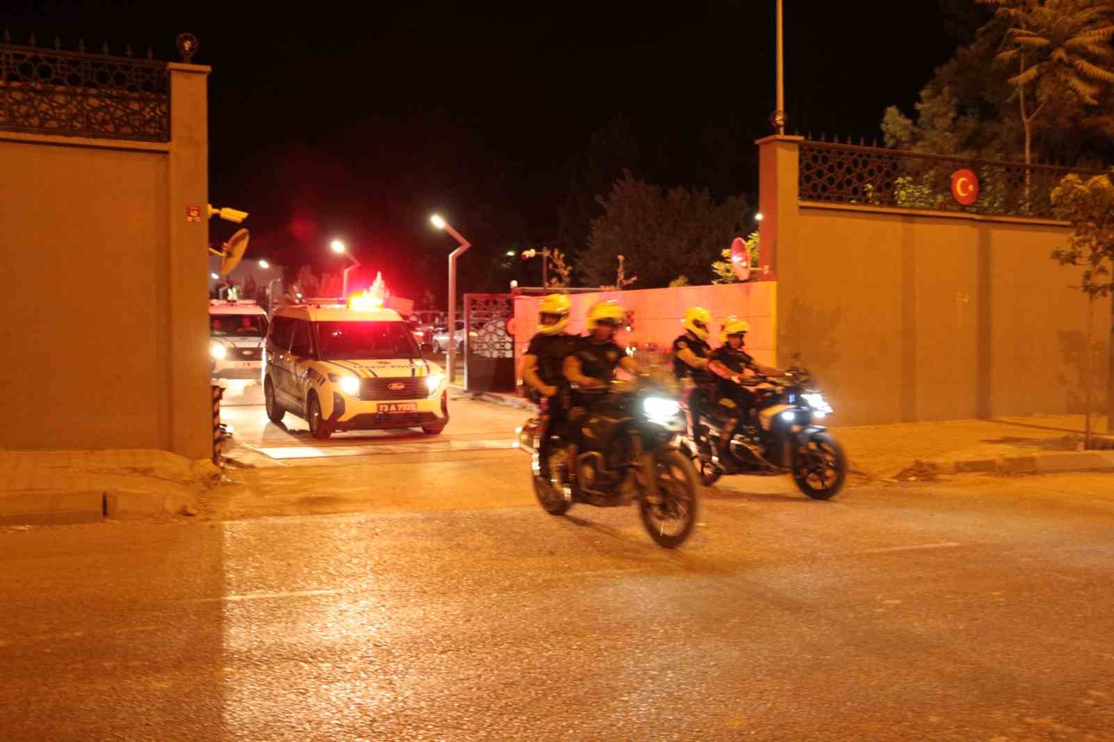 Cizre’de 400 polisle huzur ve güven uygulaması