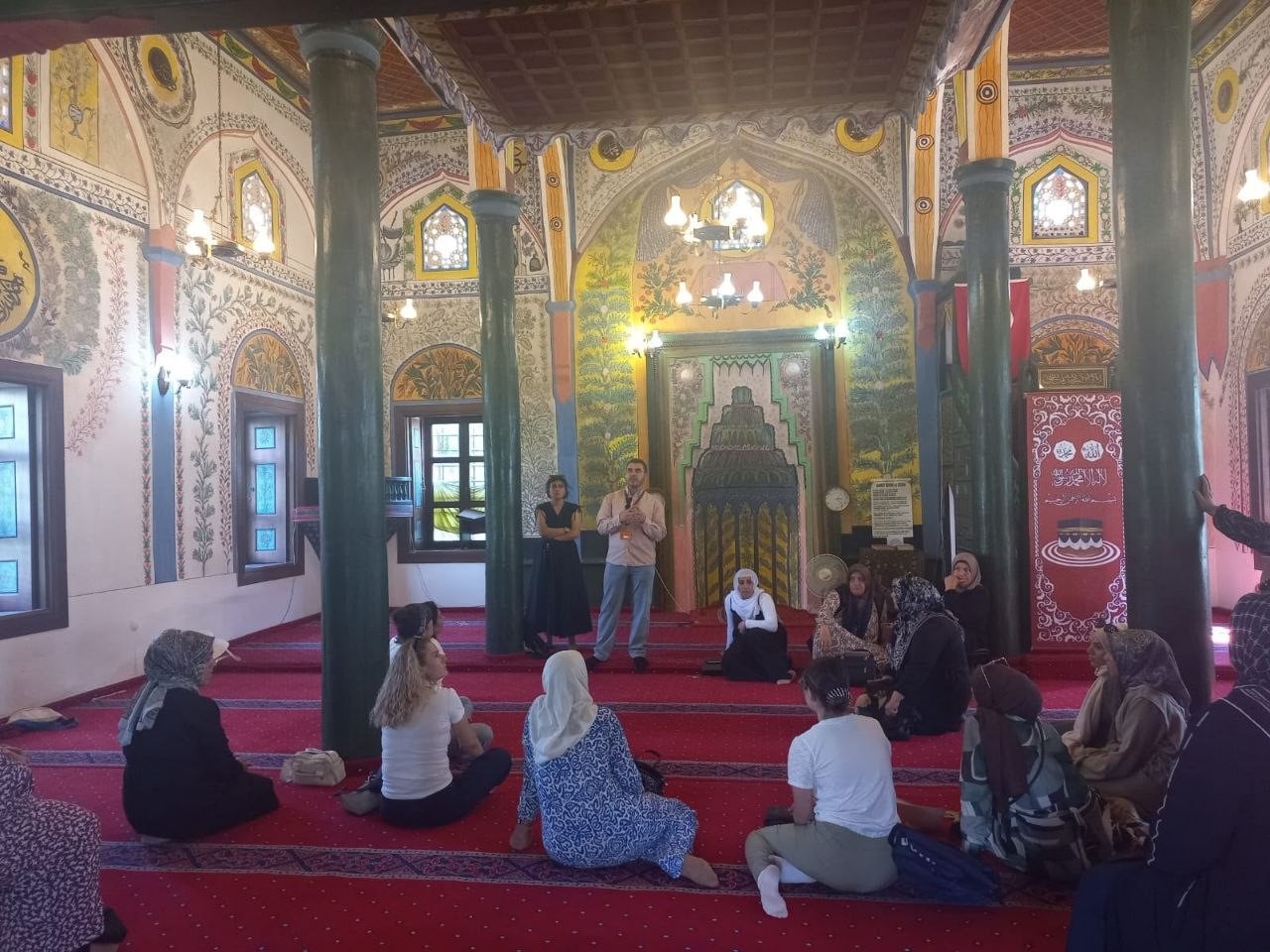 Okuma-yazma öğrenen kadınlar bu kez keşif yolculuğunda