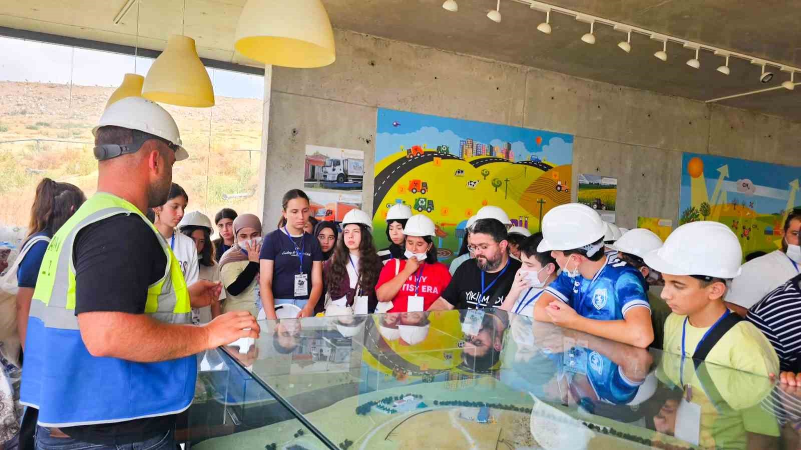 Canik’te "Enerji Avcıları" projesiyle gençlere uygulamalı çevre eğitimi