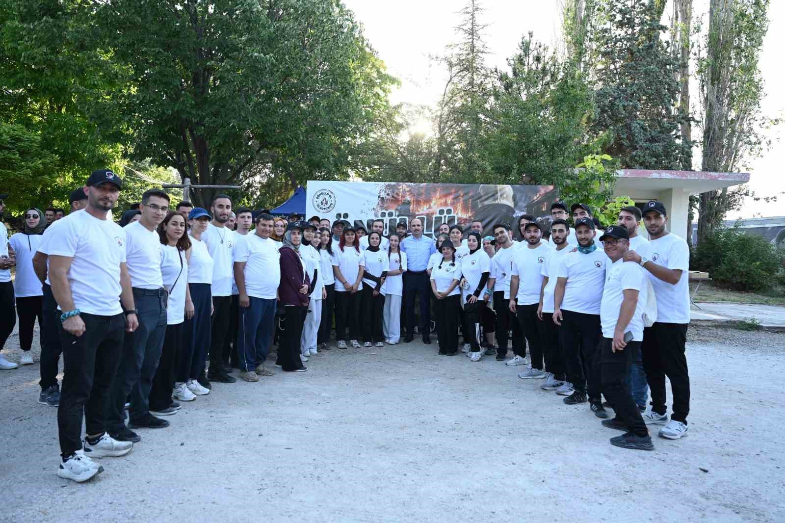 Başkan Altay: "Gönüllü itfaiyecilik projemize katılan tüm hemşehrilerimize teşekkür ediyorum"