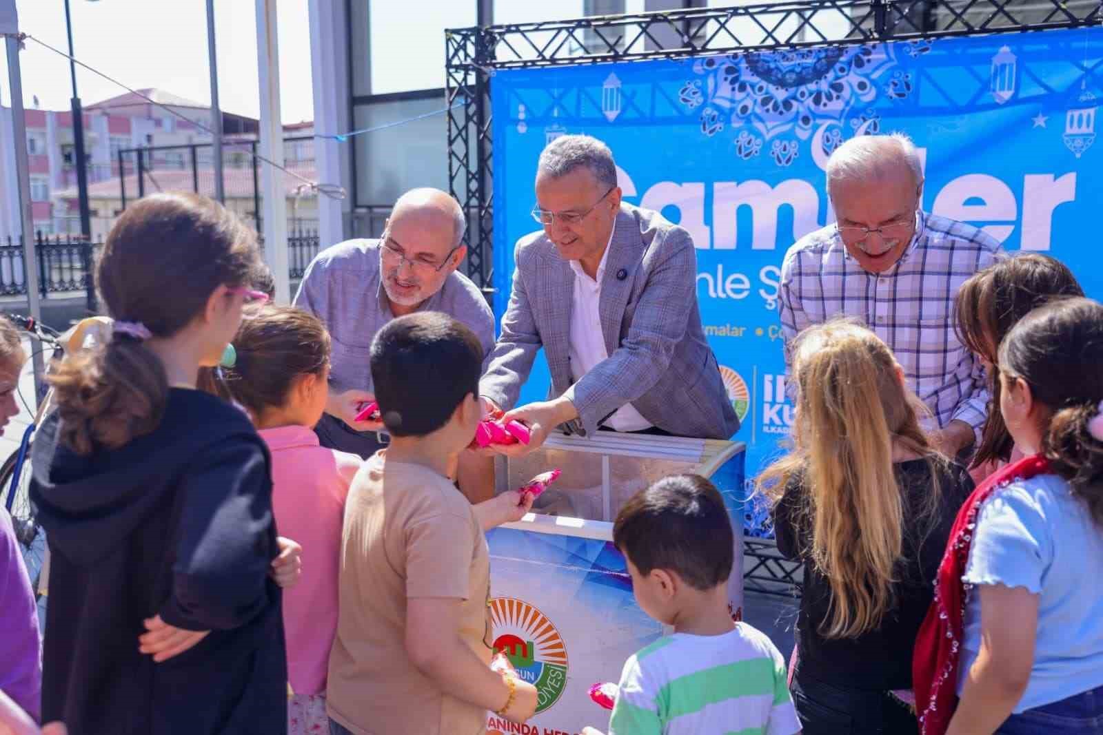 Başkan Kurnaz: "İlkadım’da gönüllere dokunuyoruz"