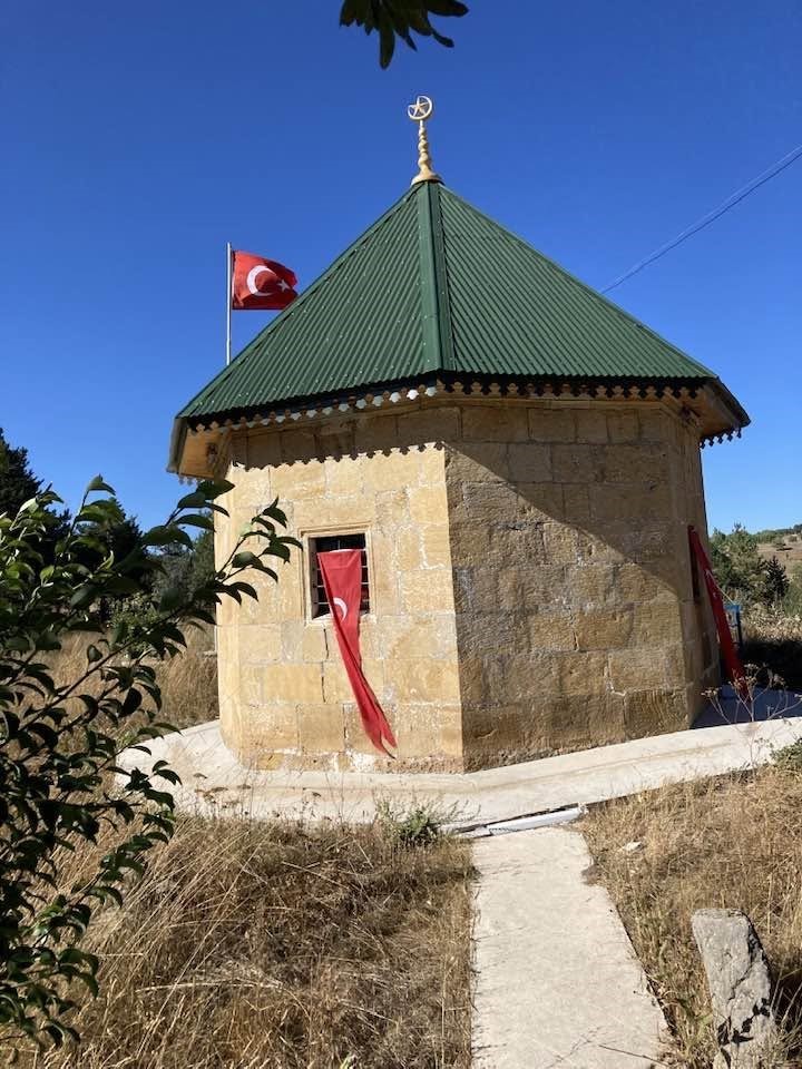 Horasan erenlerinden Çağırgan Baba, Alucra’da dualarla anıldı