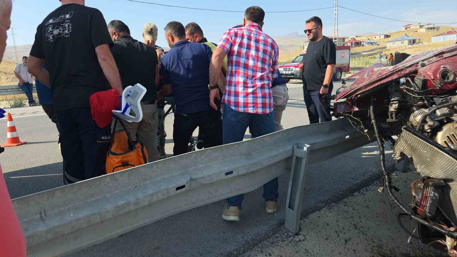 Van’da trafik kazası: 4 yaralı