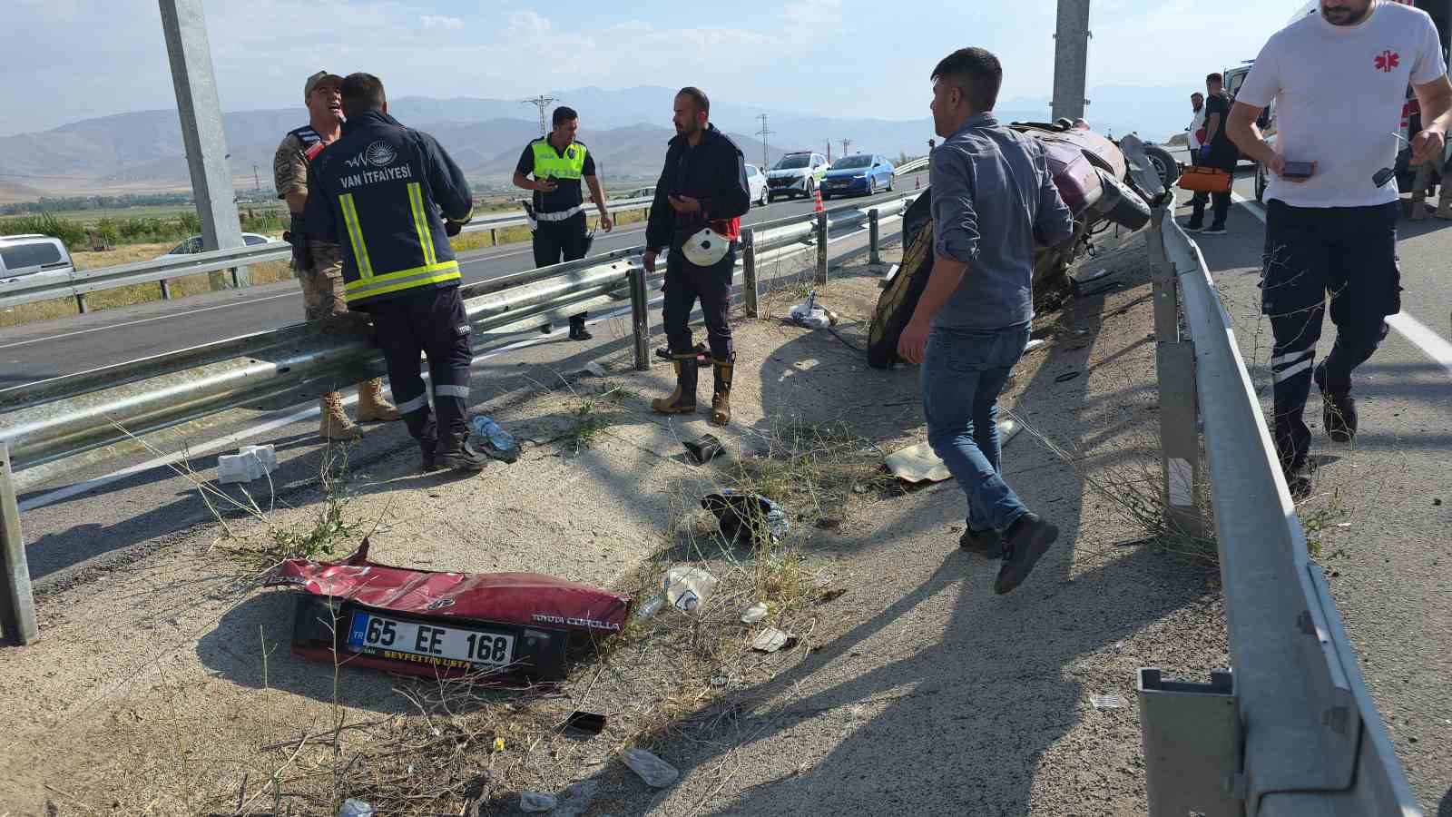 Van’da trafik kazası: 4 yaralı