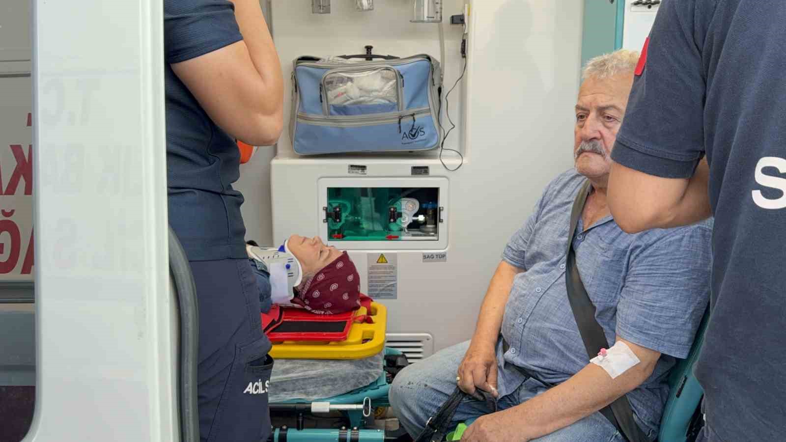 Samsun’da özel halk otobüsü devrildi: 21 yaralı