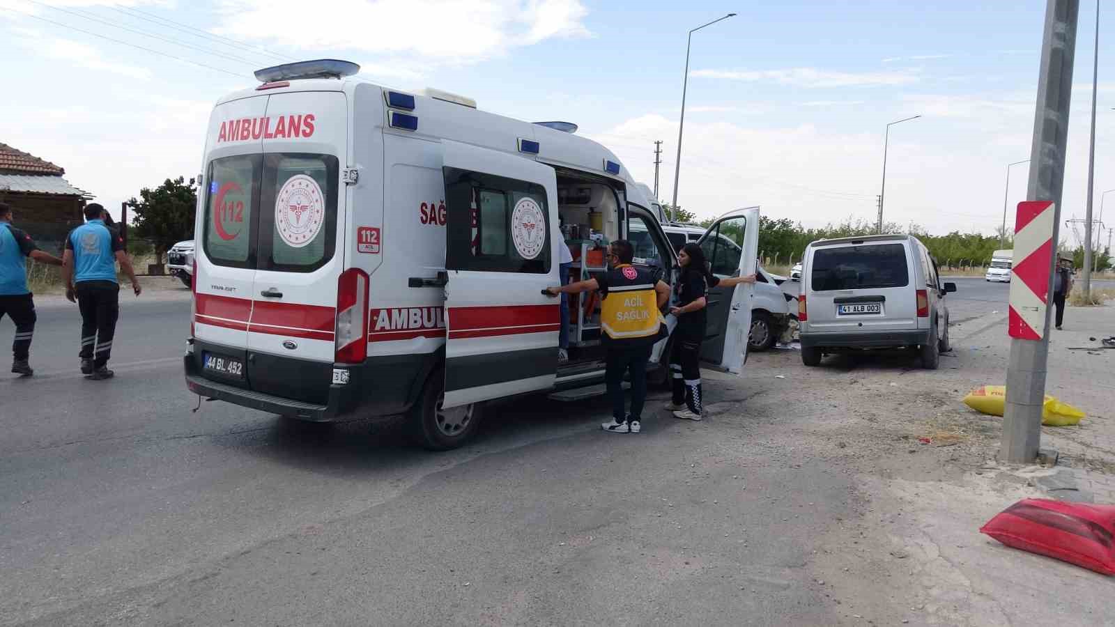 8 kişinin yaralandığı kazanın görüntüleri ortaya çıktı