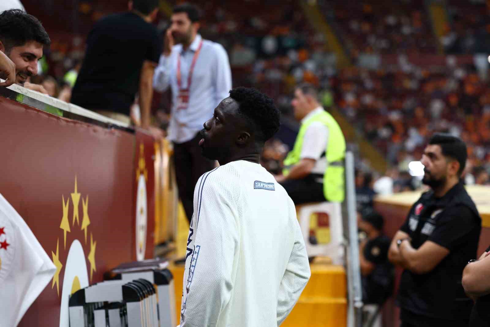 Hazırlık maçı: Galatasaray: 1 - Rennes: 1 (İlk yarı)