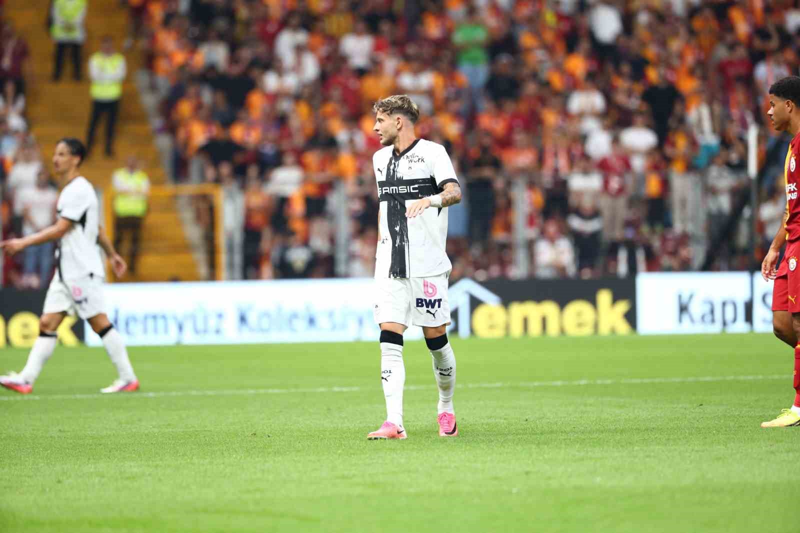 Hazırlık maçı: Galatasaray: 1 - Rennes: 1 (İlk yarı)