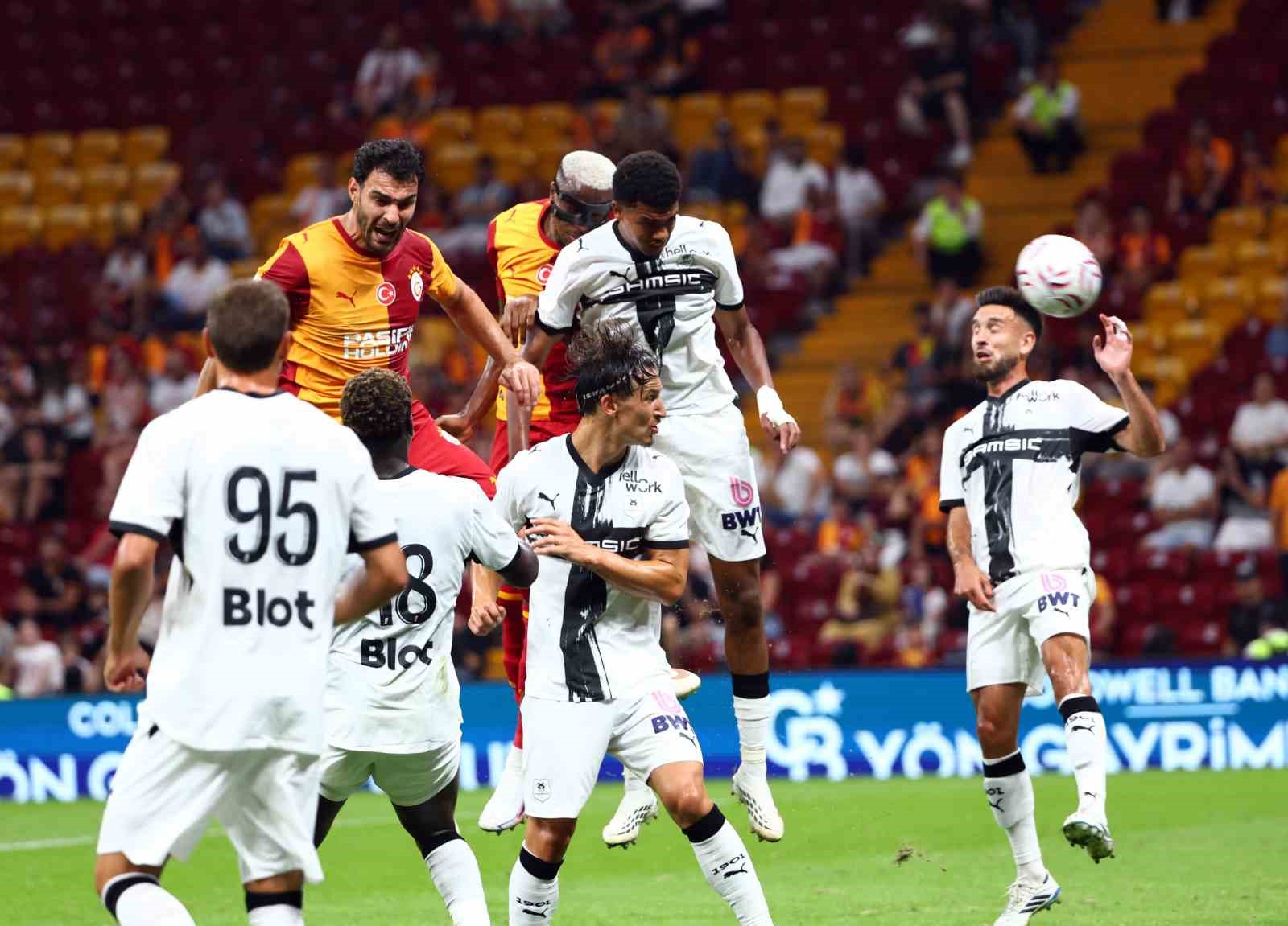 Hazırlık maçı: Galatasaray: 1 - Rennes: 1 (İlk yarı)