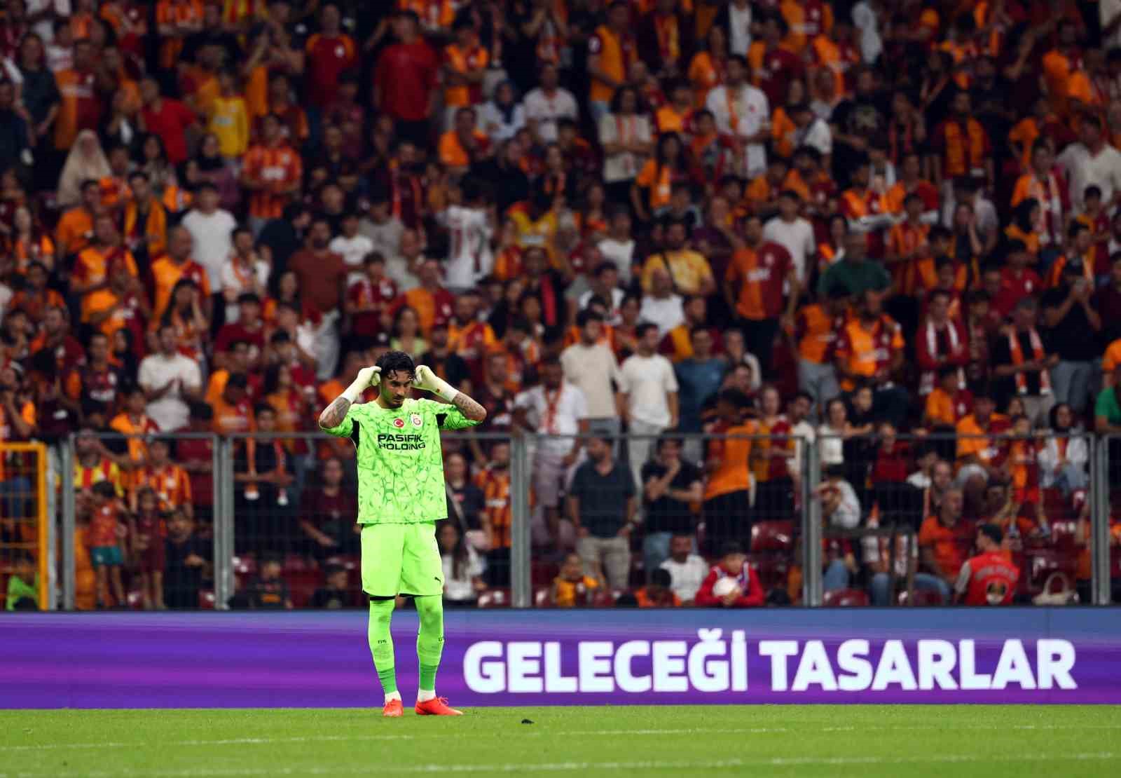 Hazırlık maçı: Galatasaray: 1 - Rennes: 1 (İlk yarı)
