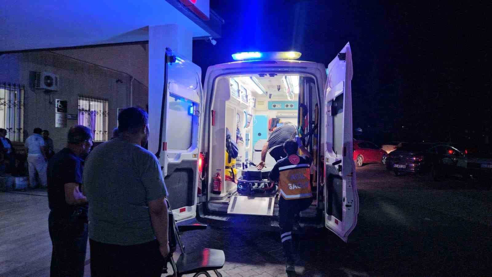 Malatya’daki yangında 1’i itfaiye eri 19 kişi dumandan etkilendi