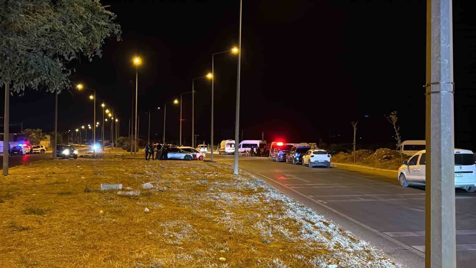 Düğün konvoyunda yaşanan tartışma meydan savaşına döndü: 4 yaralı