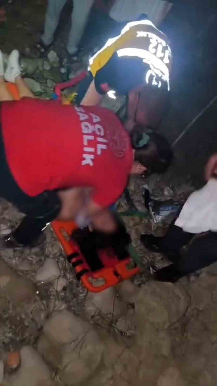 Yayla Sahili’nde korkuluk faciası: Genç kadın kayalıklara düştü