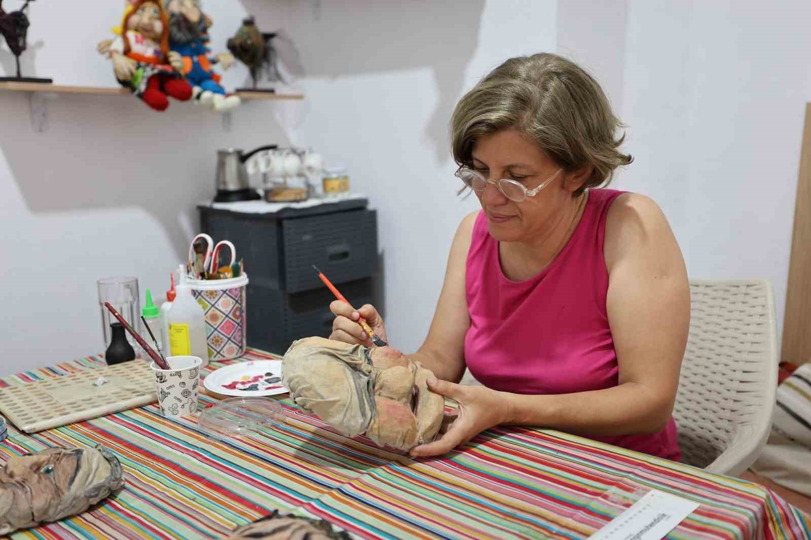 Geleneksel Kitre Bebek sanatı yeniden canlanıyor