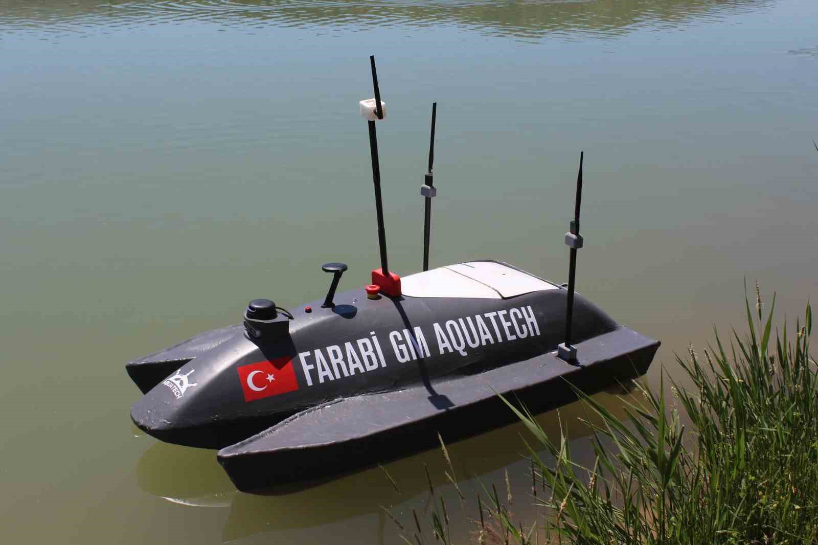 Üniversite öğrencileri hava, kara ve denizi buluşturan yapay zeka destekli insansız deniz aracı geliştirdi