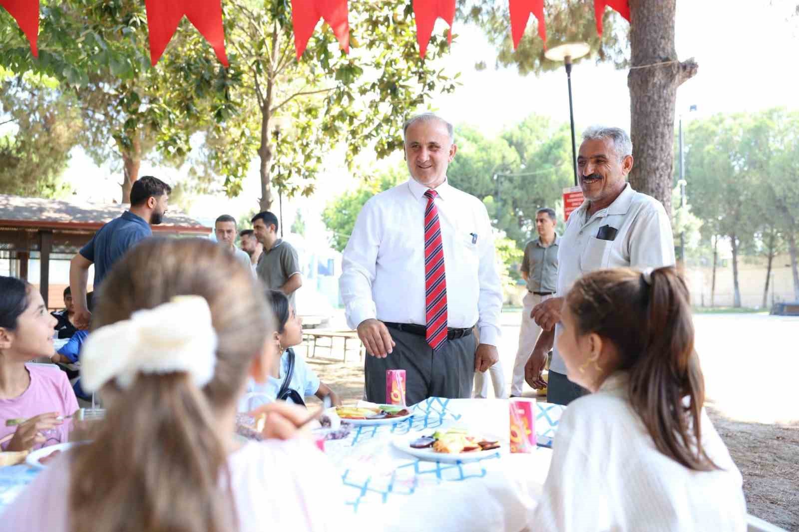 Başkan Kaya: "Çocuklarımızın eğitim hayatında yanlarında olmaya devam edeceğiz"