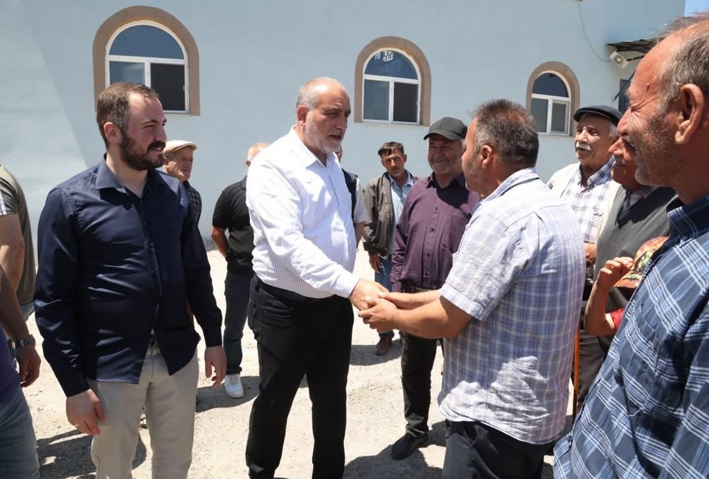 Başkan Sandıkçı: "Hemşehrilerimizle olan güçlü birlikteliğimizle çalışmaya devam ediyoruz"