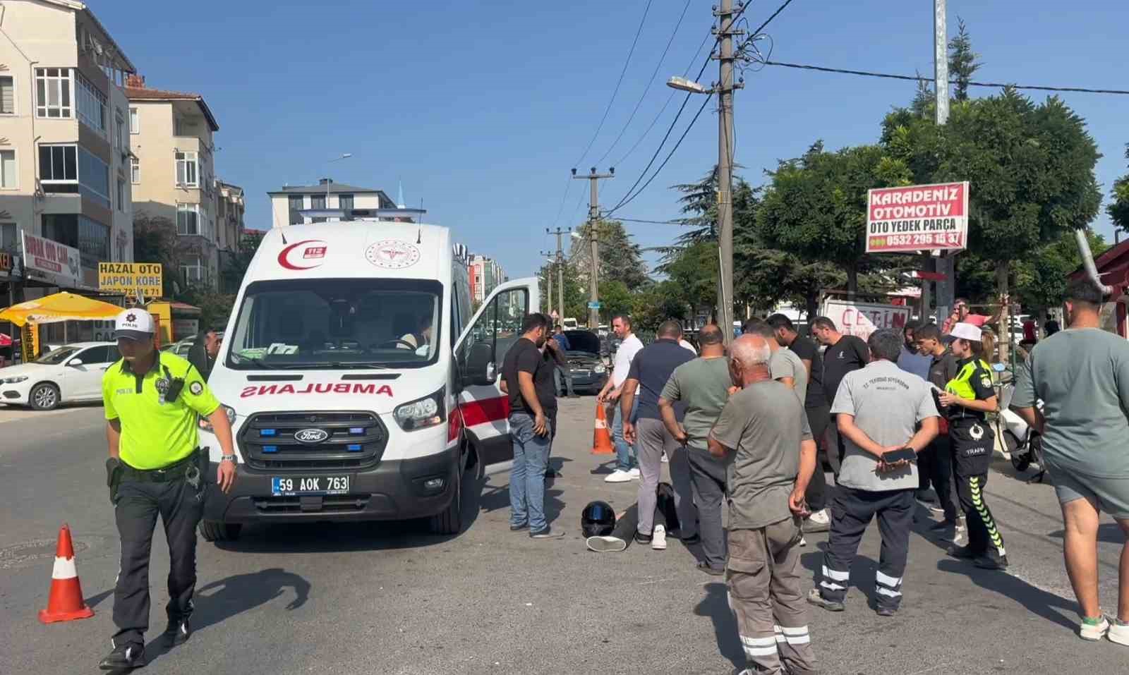 Çerkezköy’de çarpışan motosiklet sürücülerinden biri yaralandı