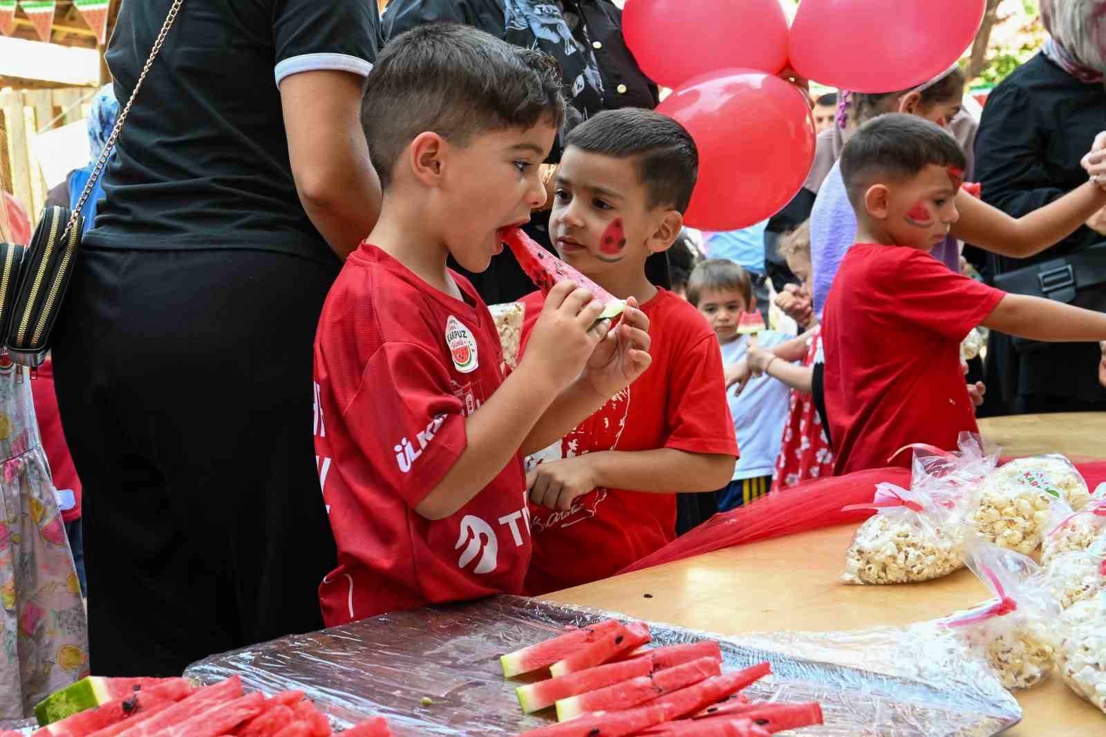 Gaziosmanpaşa’da "Dünya Karpuz Günü" festival havasında kutlandı