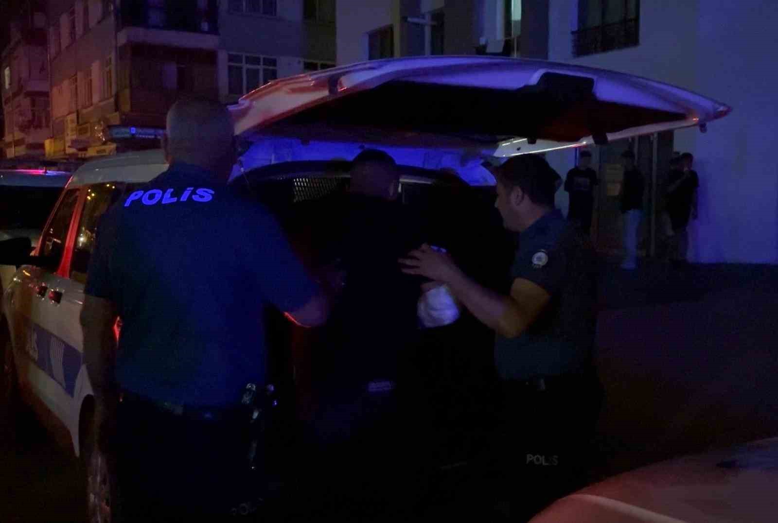 Polise mukavemet gösterip kaçmaya çalışan şahıslar, kovalamaca sonucu yakalandı