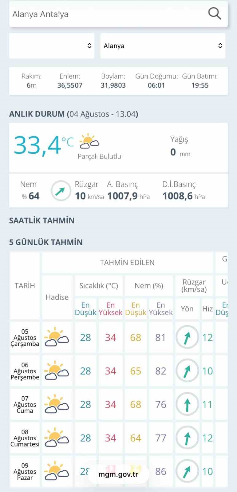 Alanya’da tatilciler deniz ve güneşin tadını çıkardı