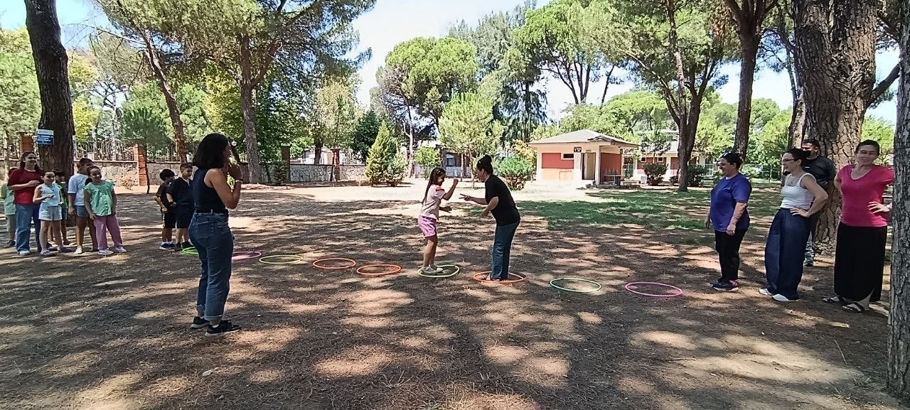 Aydın Gençlik Merkezi Yaz Kulübü öğrencileri hayvanat bahçesini gezdi