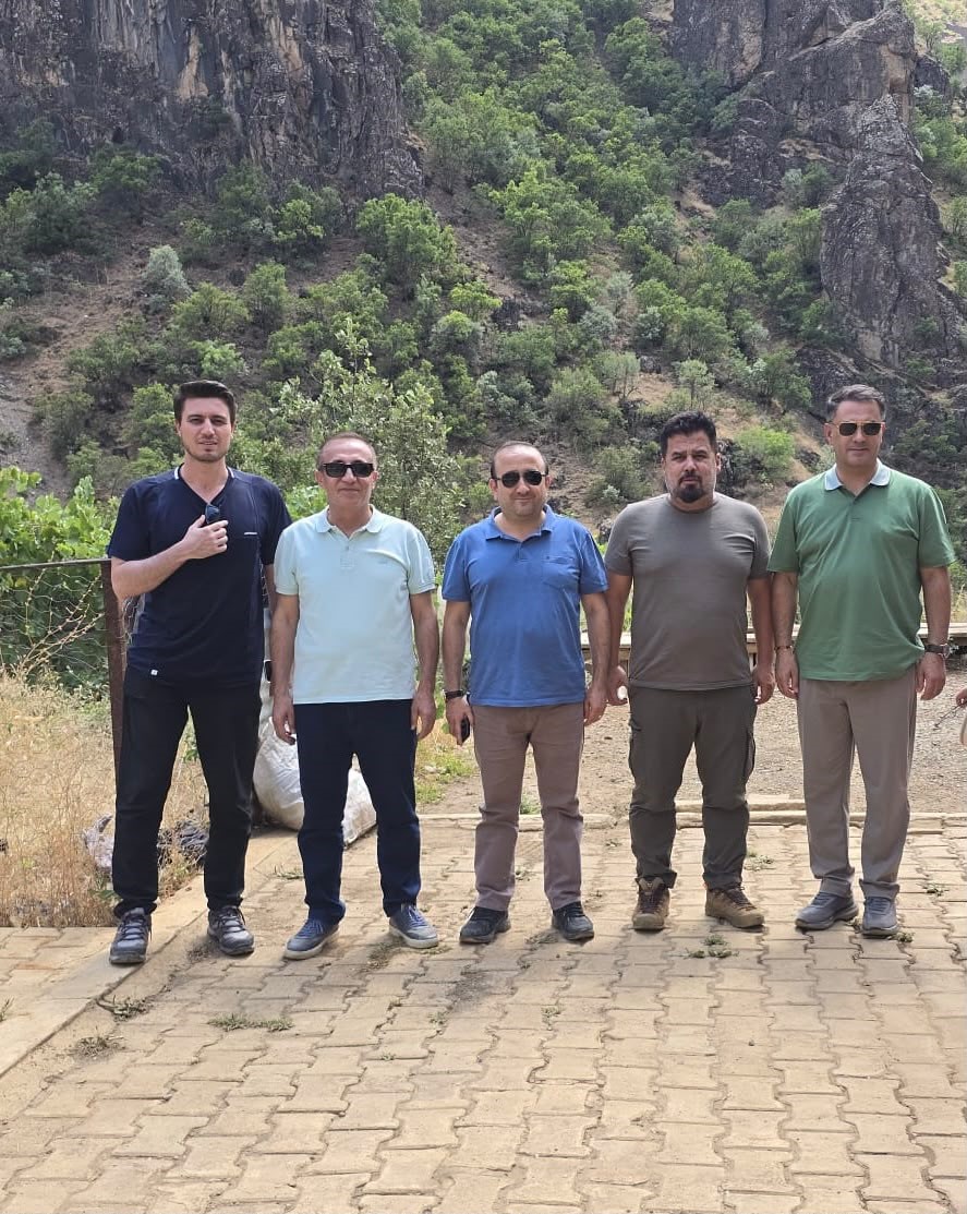 Hakkari’de maden firmalarına ziyaret