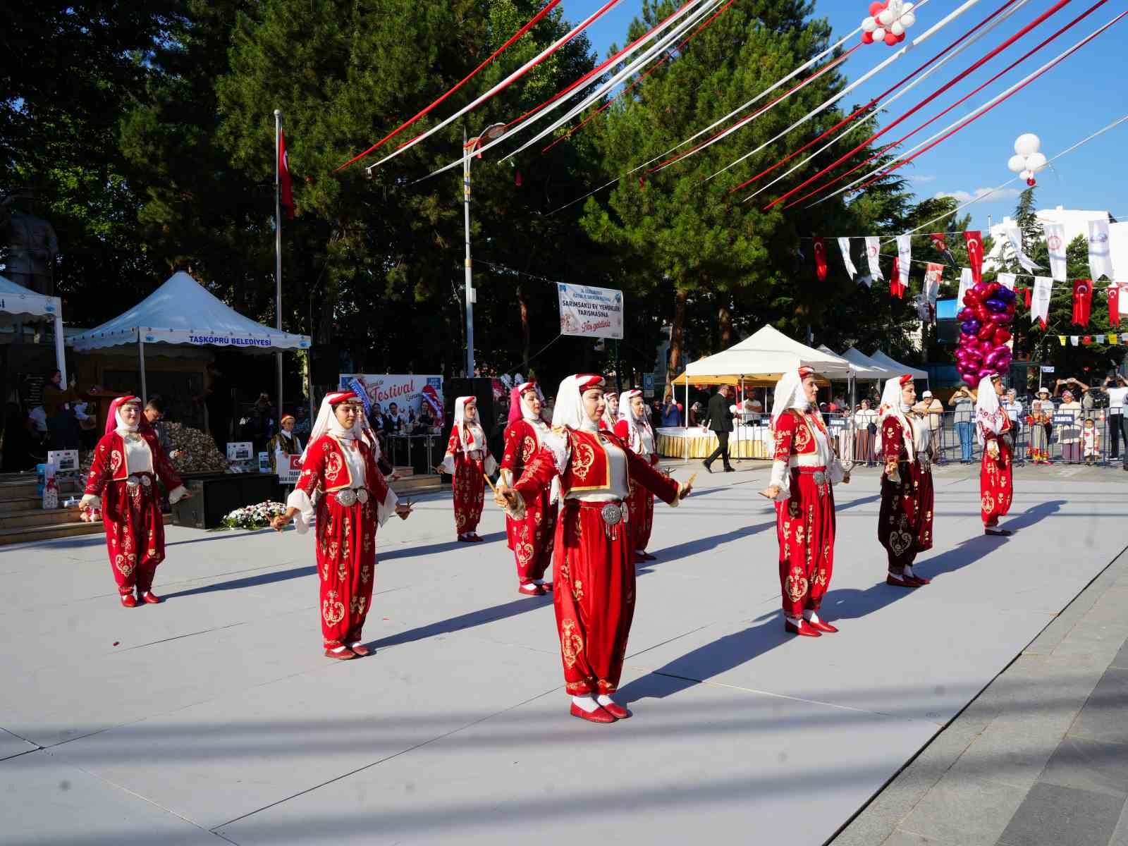 "36. Uluslararası Taşköprü Kültür ve Sarımsak Festivali" başladı