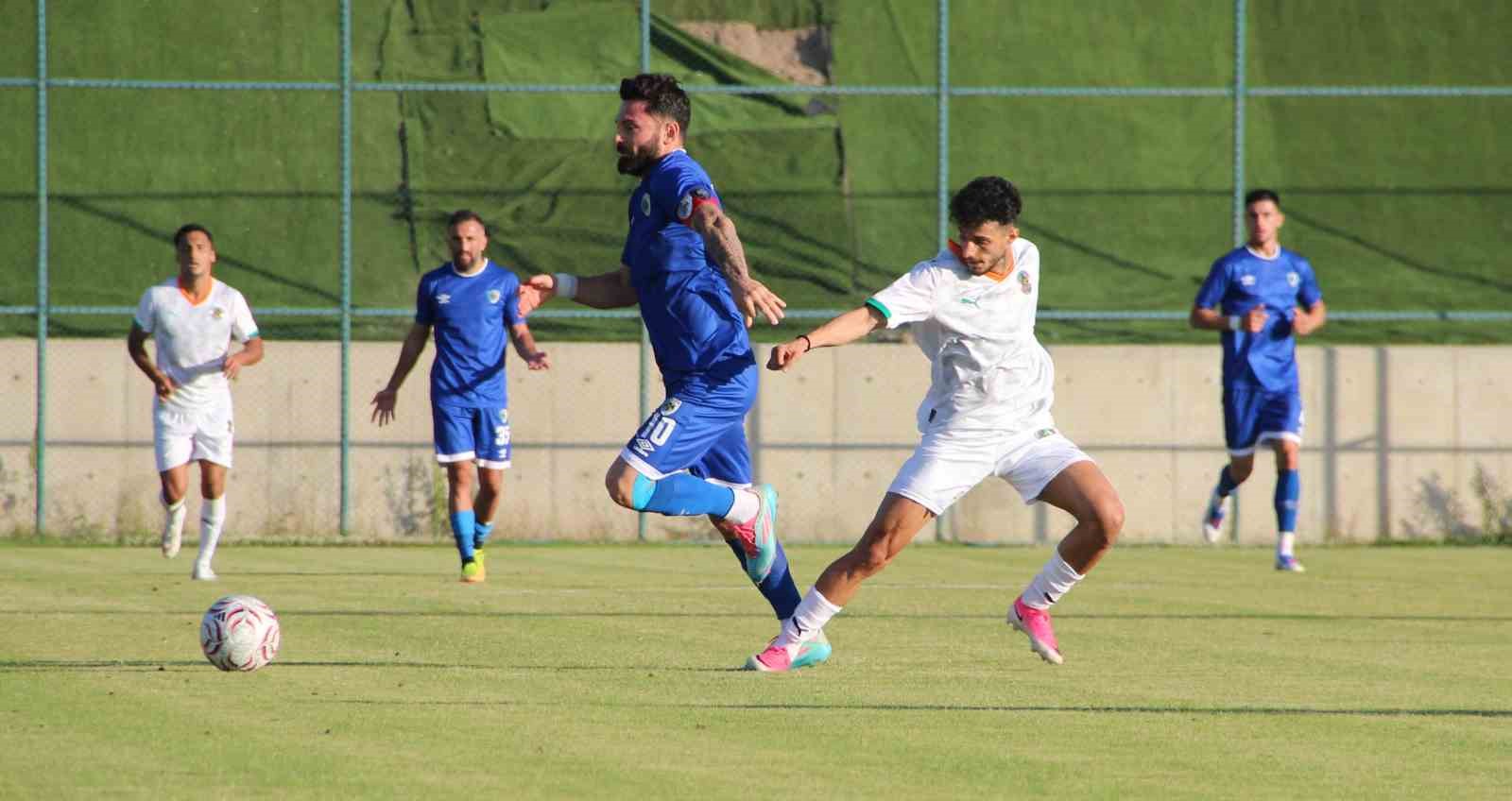 Hazırlık maçı: Erzurumspor FK: 0 - Corendon Alanyaspor: 0