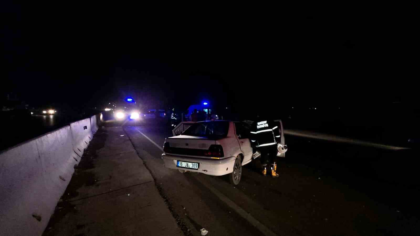 Hatay’da traktör ile otomobil çarpıştı: 3 yaralı