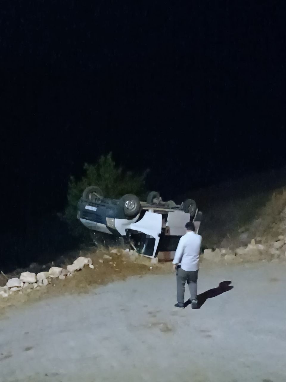 Batman’da minibüs şarampole yuvarlandı: 5 yaralı