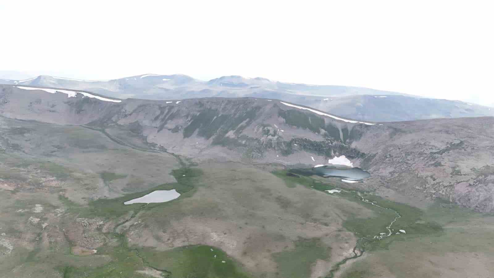 Doğa tutkunlarının yeni gözdesi: Erzurum’un saklı güzelliği ‘Mescit Dağı’ keşfedilmeyi bekliyor
