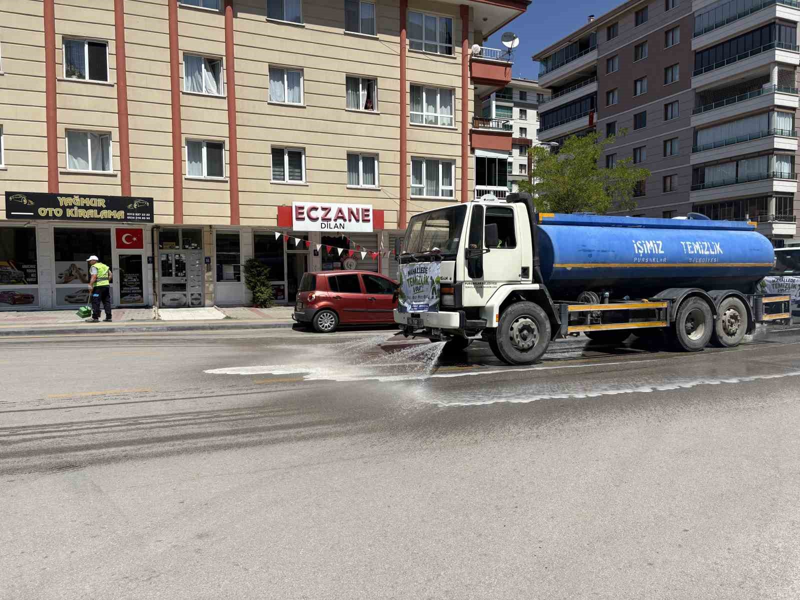 Pursaklar’da ’Mahallede Temizlik Var’ seferberliği başlatıldı