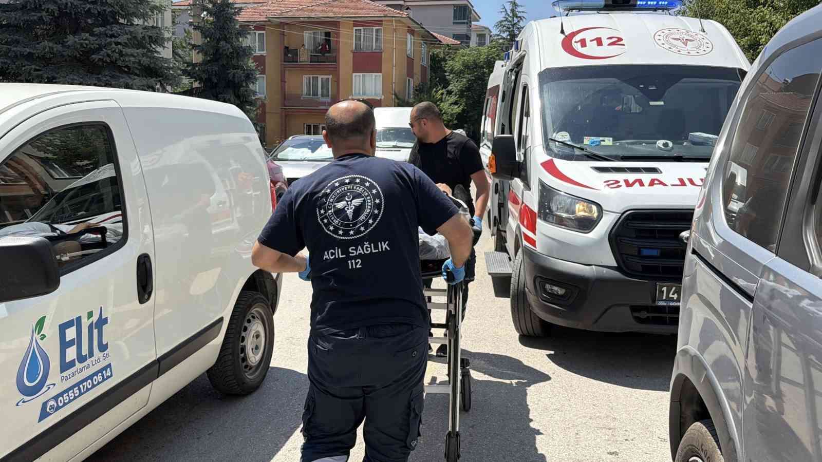 Bolu’da hamur makinesine kaptırdığı eli bileğinden koptu: İşçiler fenalık geçirdi
