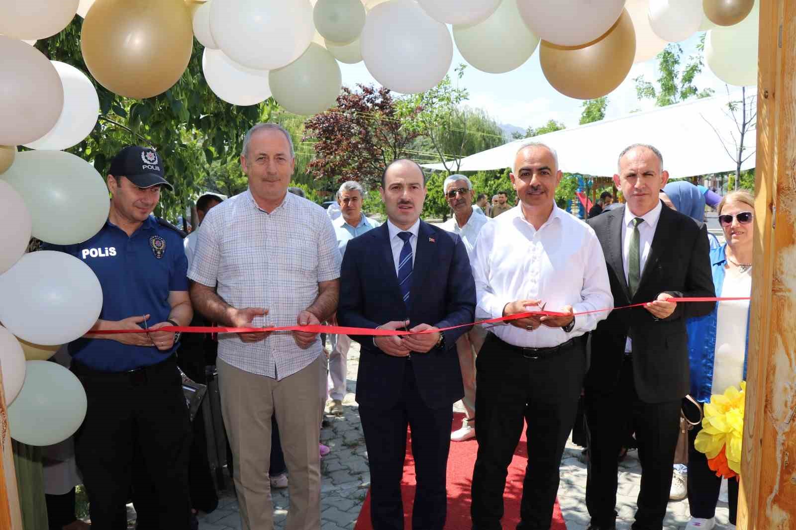 Yıl sonu emekleri görücüye çıktı
