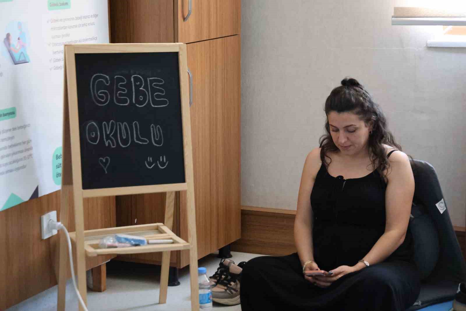Elazığ Medilines Hastanesi’nde gebe okulu açıldı