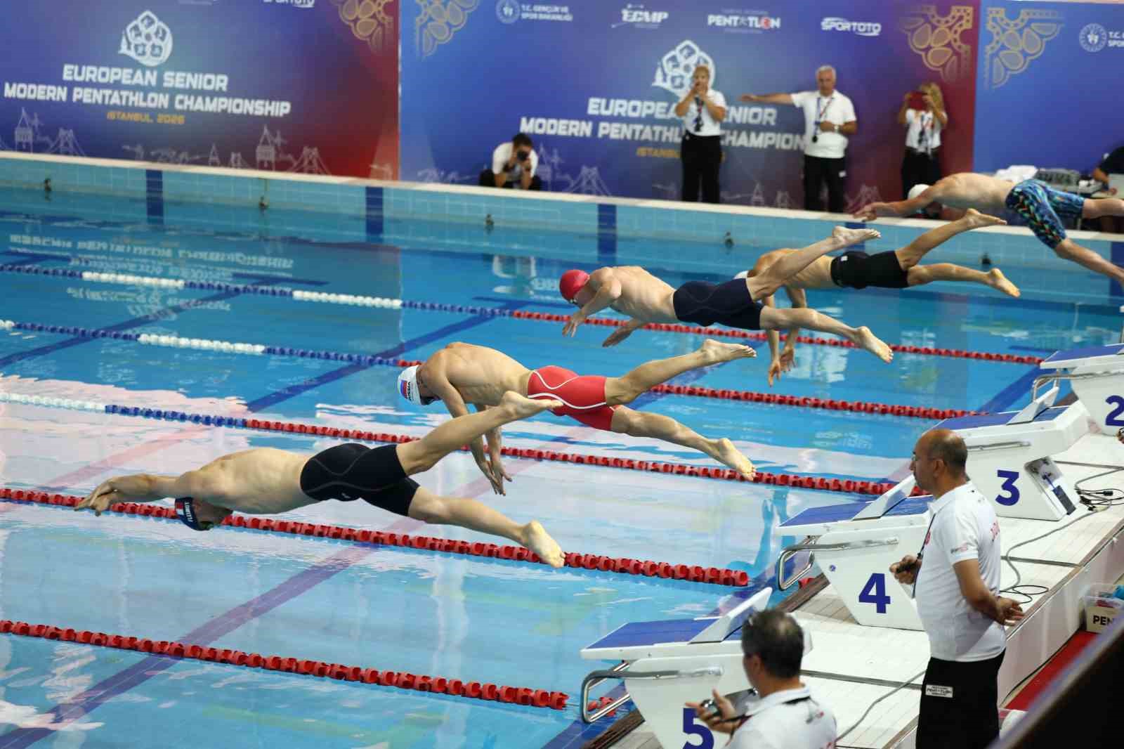 Kıvanç Taşyaran ve Buğra Ünal, yarı finalde