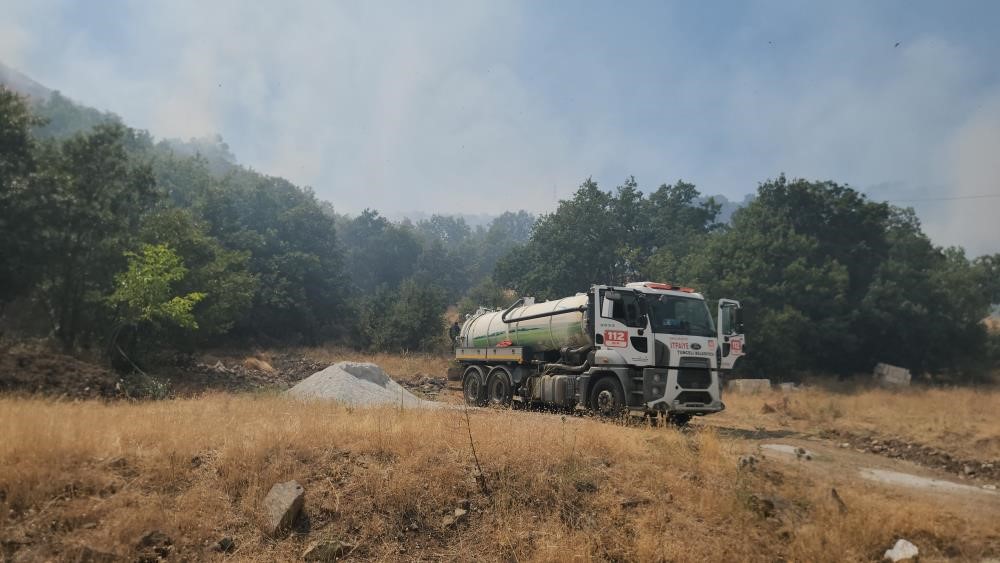 Tunceli’deki orman yangını söndürüldü