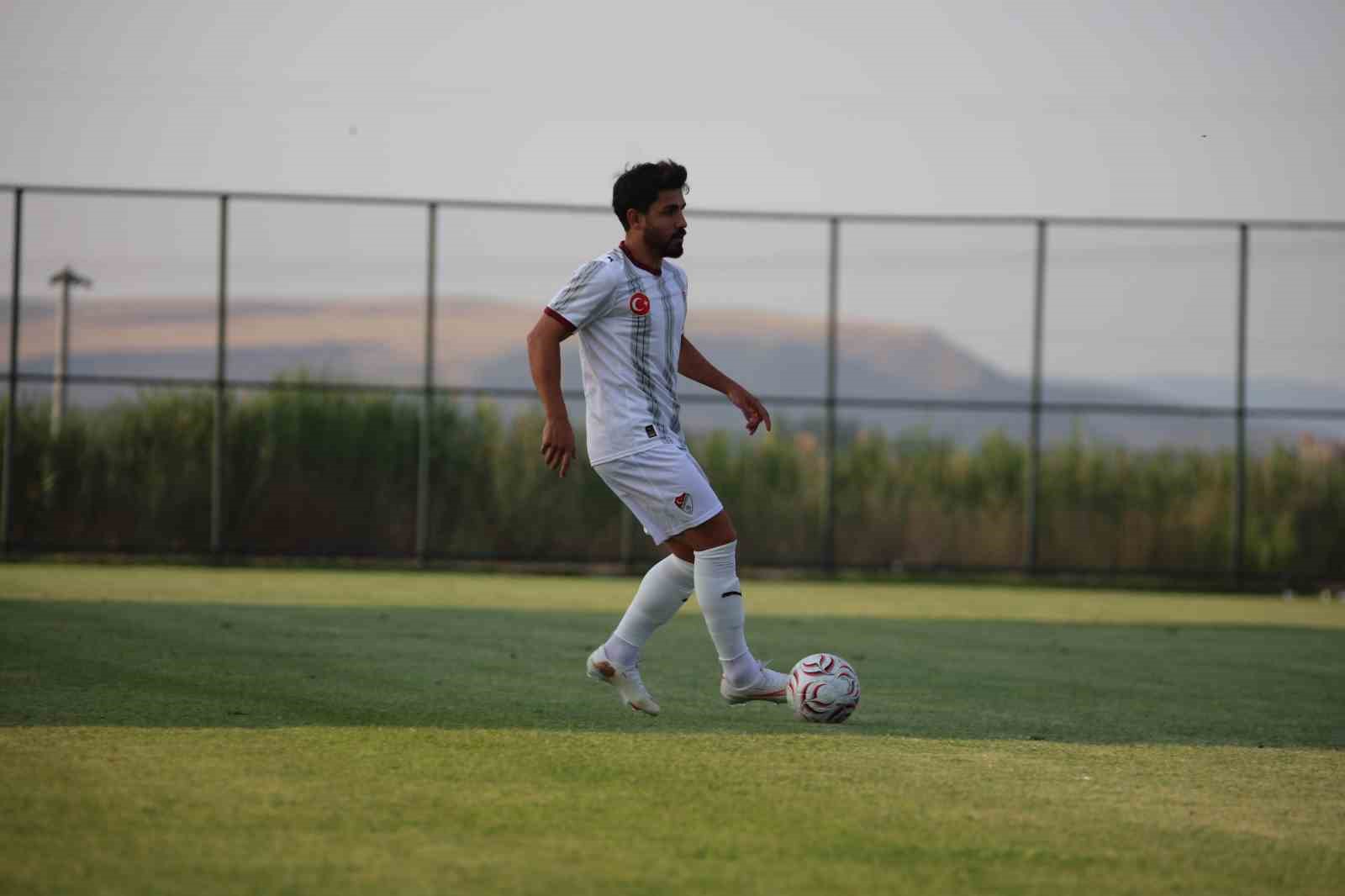 Hazırlık Maçı: Elazığspor: 2 - Ayvalıkgücü Belediyespor: 1