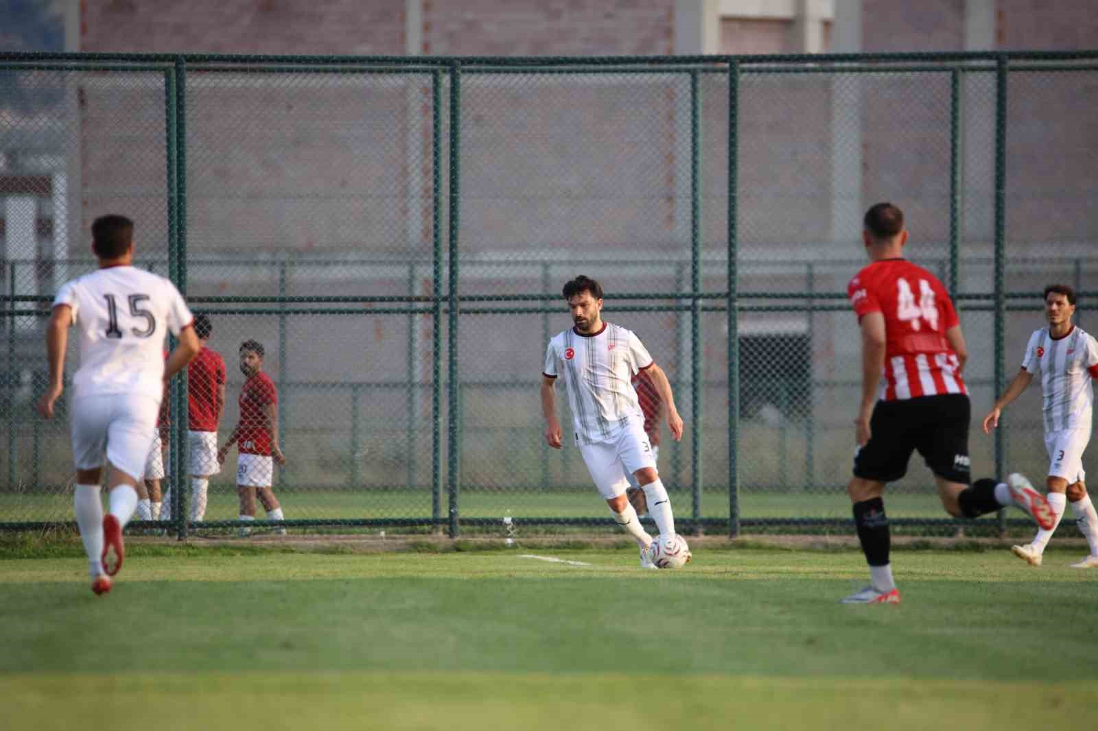 Hazırlık Maçı: Elazığspor: 2 - Ayvalıkgücü Belediyespor: 1