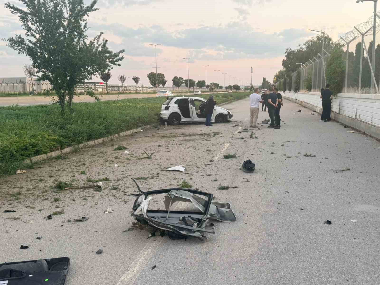 Ankara’da kontrolden çıkan otomobil takla attı: 2 yaralı
