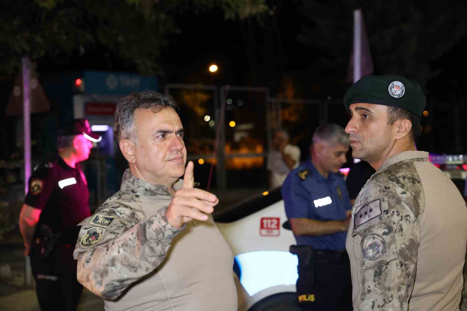 Elazığ’da geniş kapsamlı asayiş uygulaması