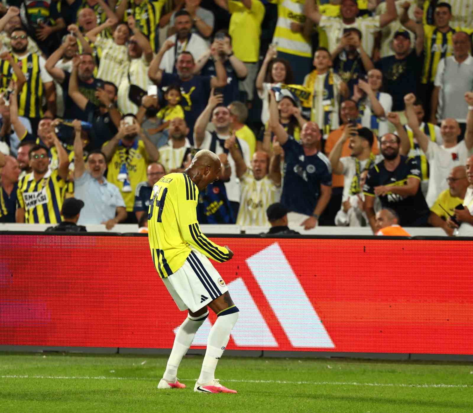 Talisca’dan 3 maçta 3 gol