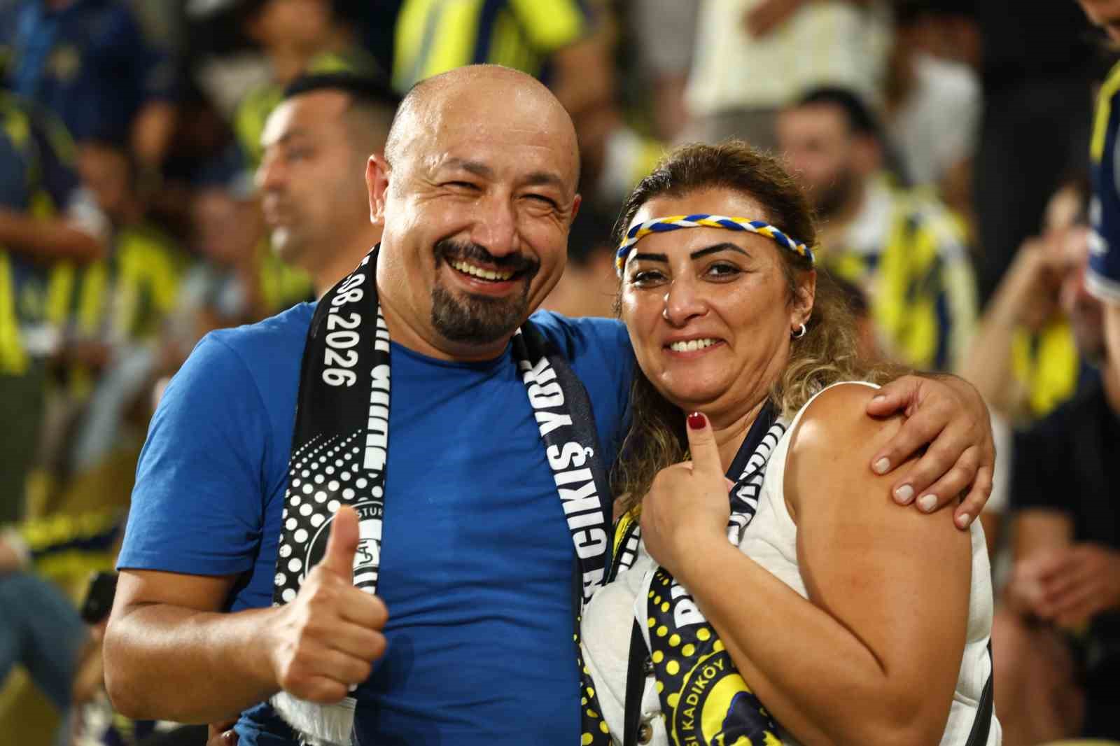 UEFA Şampiyonlar Ligi: Fenerbahçe: 2 - Sturm Graz: 0 (Maç sonucu)