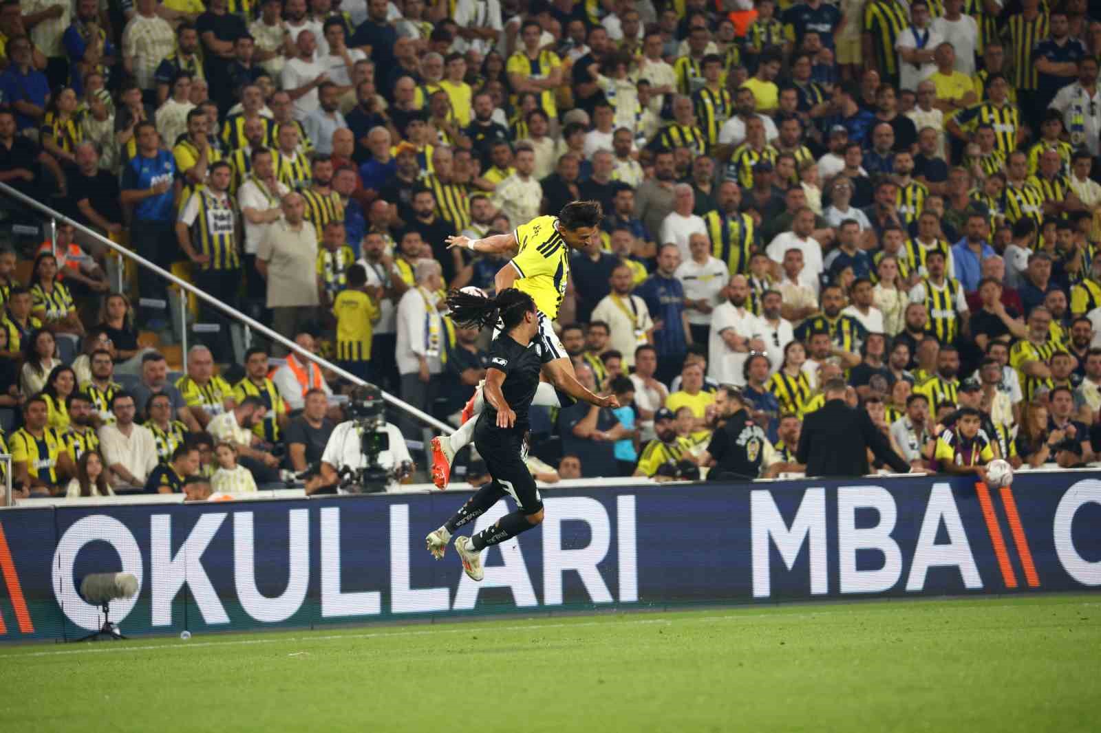 UEFA Şampiyonlar Ligi: Fenerbahçe: 2 - Sturm Graz: 0 (Maç sonucu)