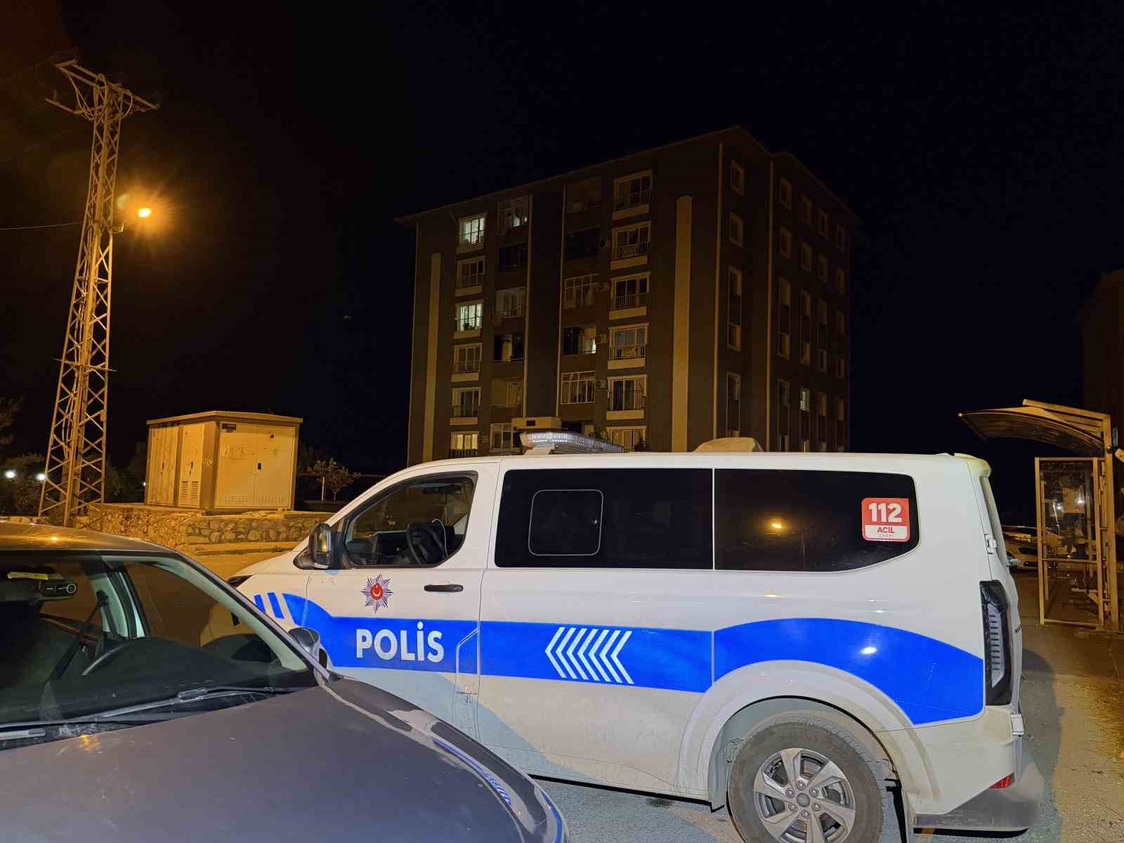 Komşusuna av tüfeğiyle ateş açtı: 1 ölü, 1 yaralı