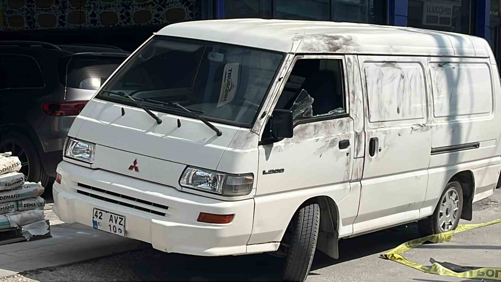 Lüks otomobille kar maskeli milyonluk soygun