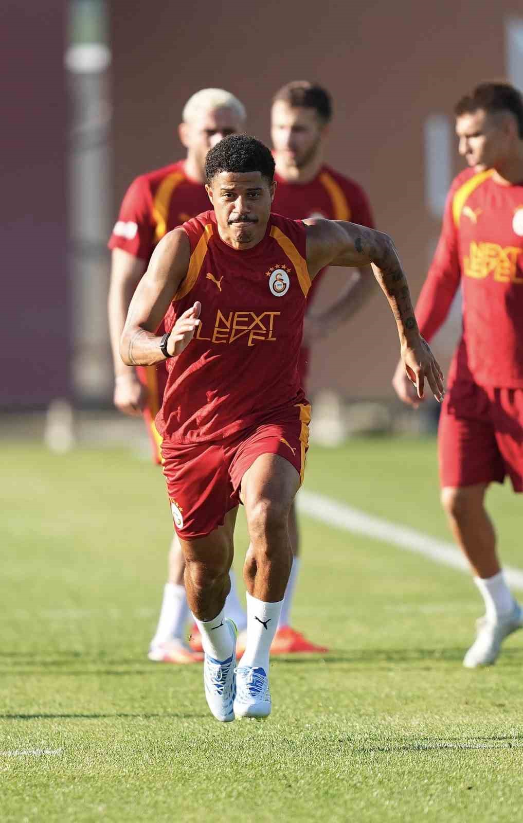 Galatasaray yeni sezon hazırlıklarına devam ediyor