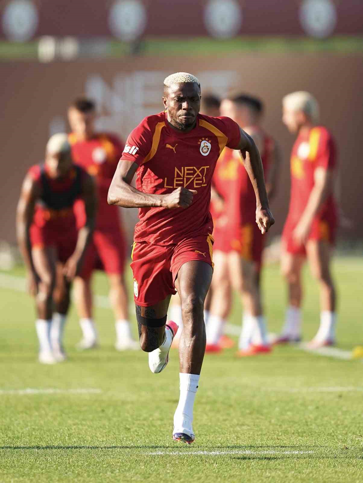Galatasaray yeni sezon hazırlıklarına devam ediyor