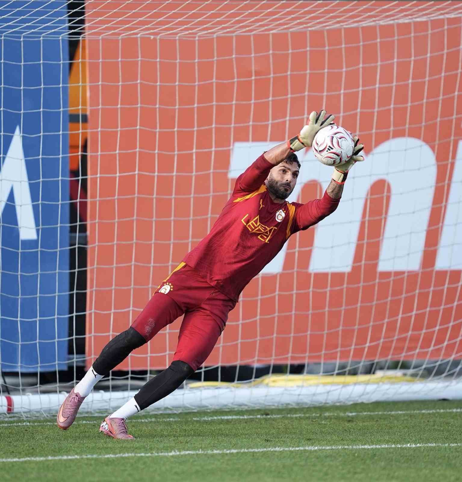 Galatasaray yeni sezon hazırlıklarına devam ediyor